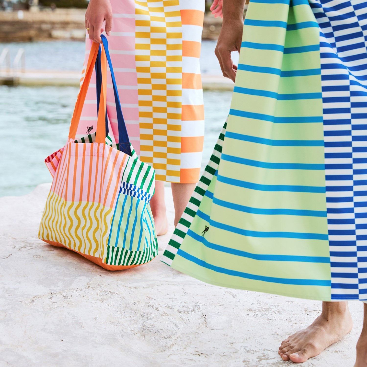 dock-bay-foldaway-tote-bag-stripe-up-your-life-faltbare-strand-und-alltagstasche image 3
