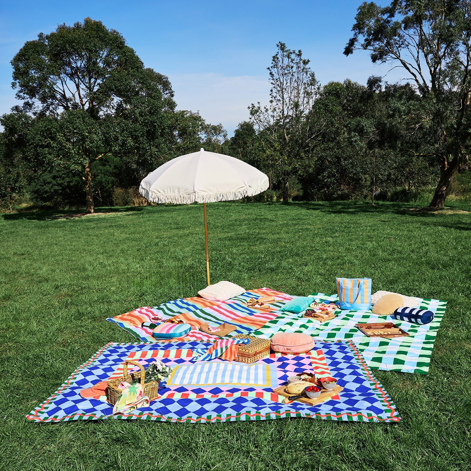 dock-bay-picnic-blanket-bright-side-up-picknickdecke-aus-100-recyceltem-material image 5
