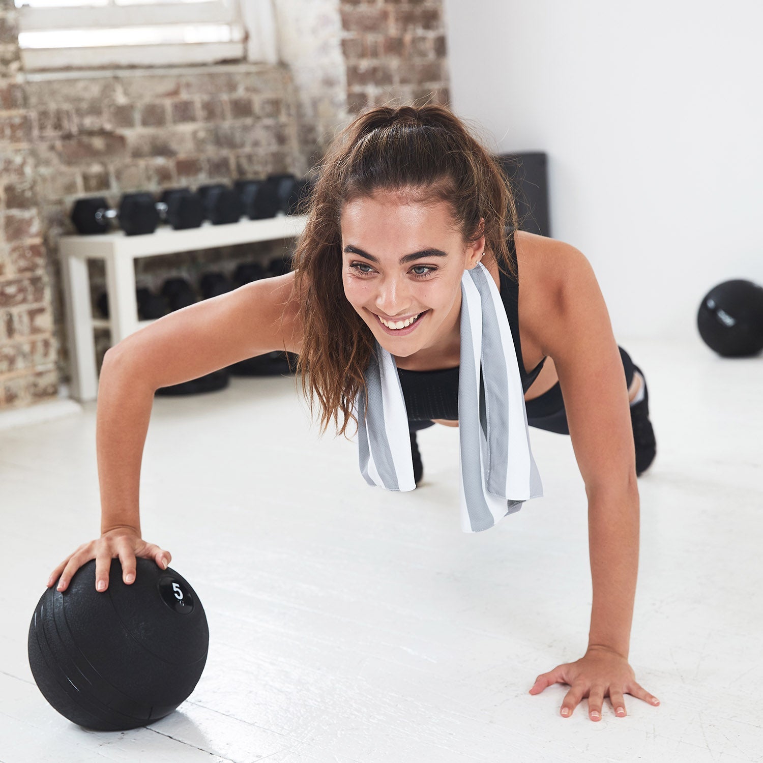 dock-bay-quick-cool-gym-towel-goa-grey-k-hltuch-aus-100-recyceltem-material-akti image 6