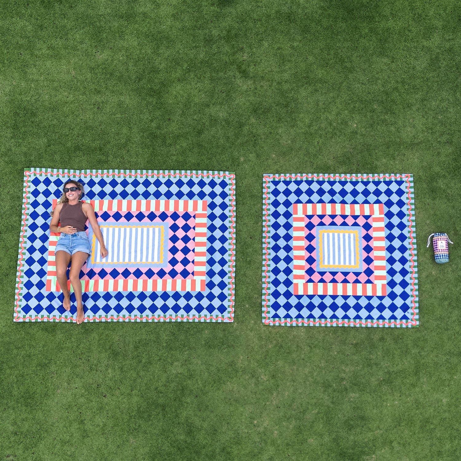dock-bay-picnic-blanket-bright-side-up-picknickdecke-aus-100-recyceltem-material image 6