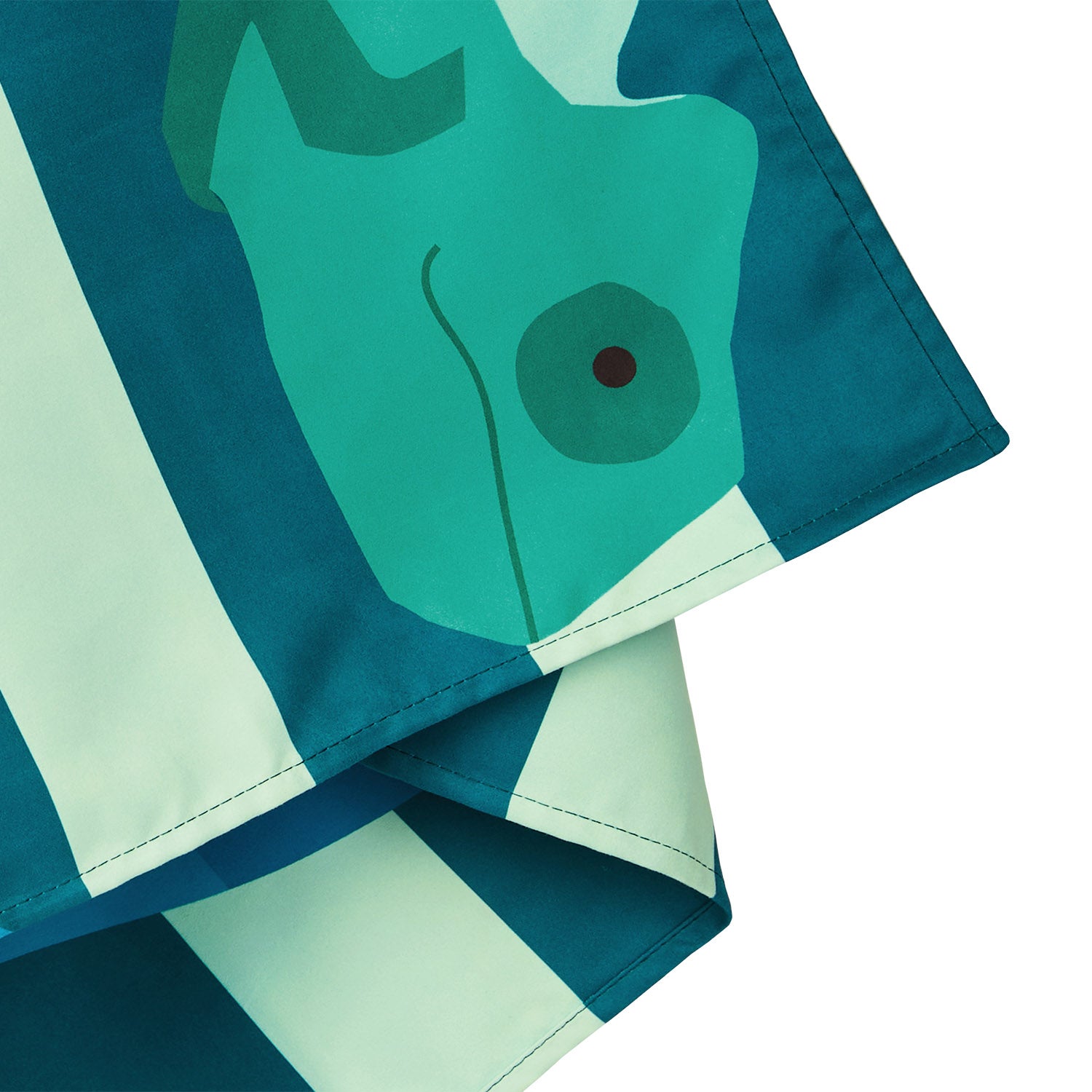 dock-bay-kids-beach-towel-karma-chameleon-kinderstrandtuch-aus-100-recyceltem-ma image 2