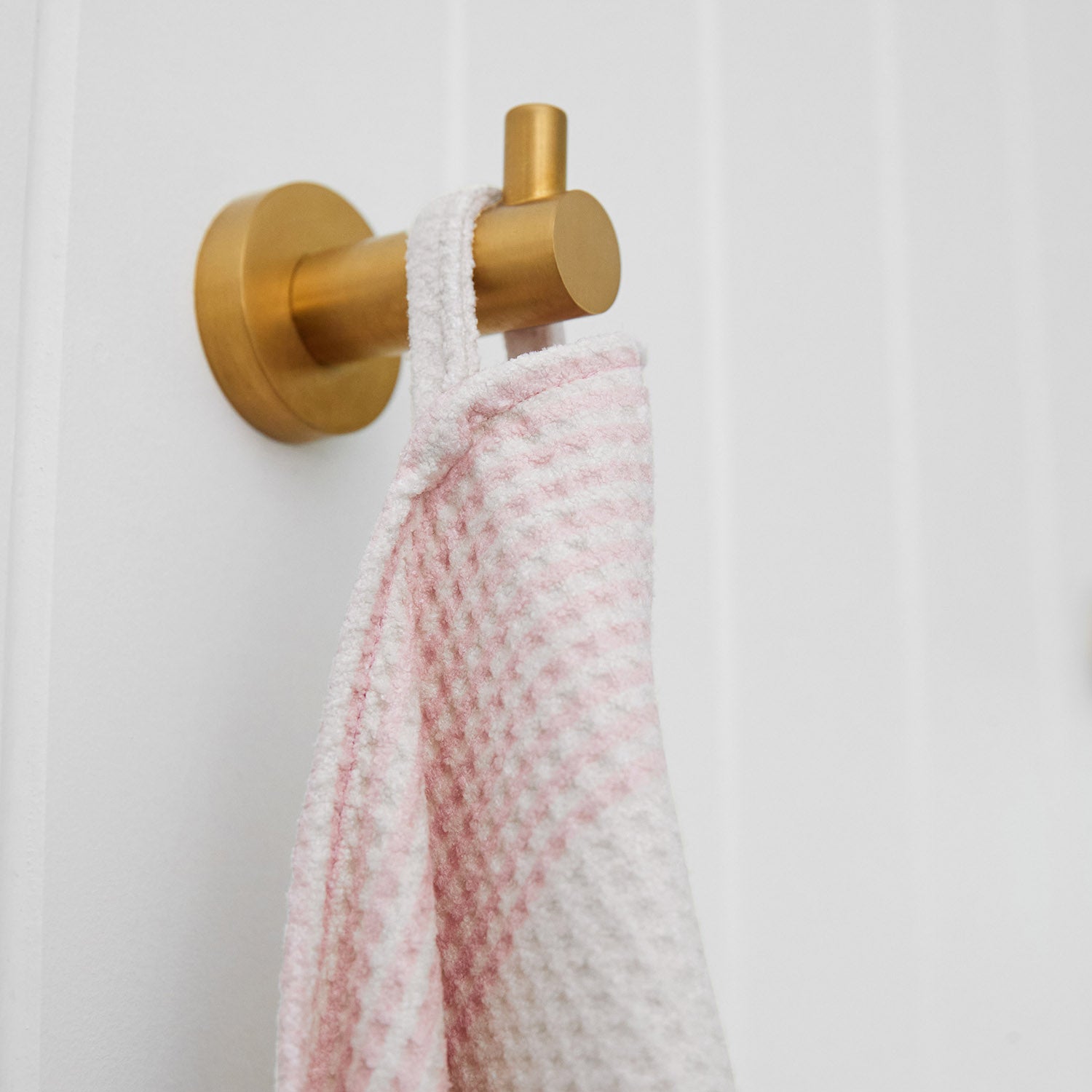 dock-bay-quick-dry-bath-towel-primrose-pink-badetuch-aus-dickerem-recyceltem-waf image 7
