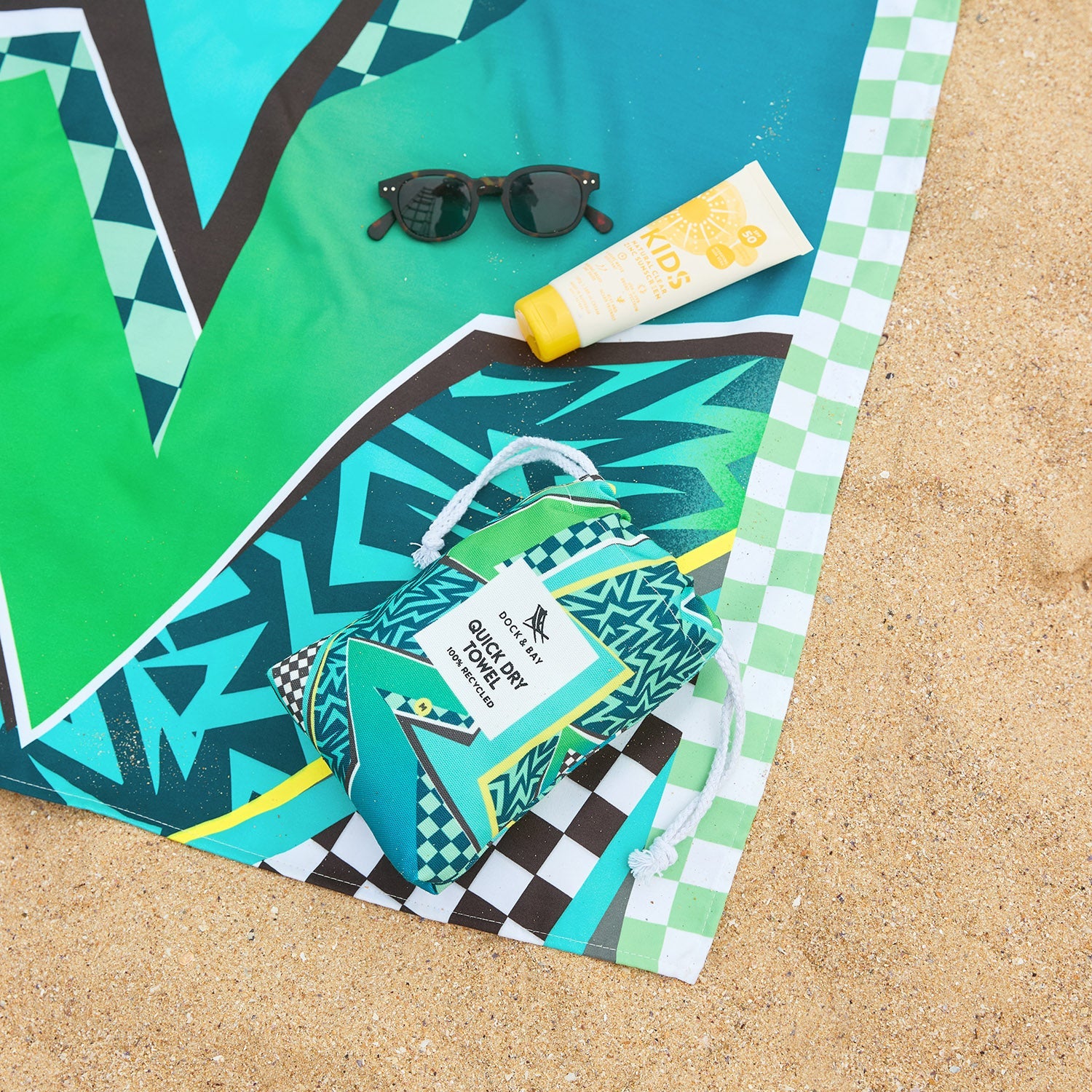 dock-bay-kids-beach-towel-kinder-strandtuch-tide-skater-sandfreies-schnelltrockn image 7