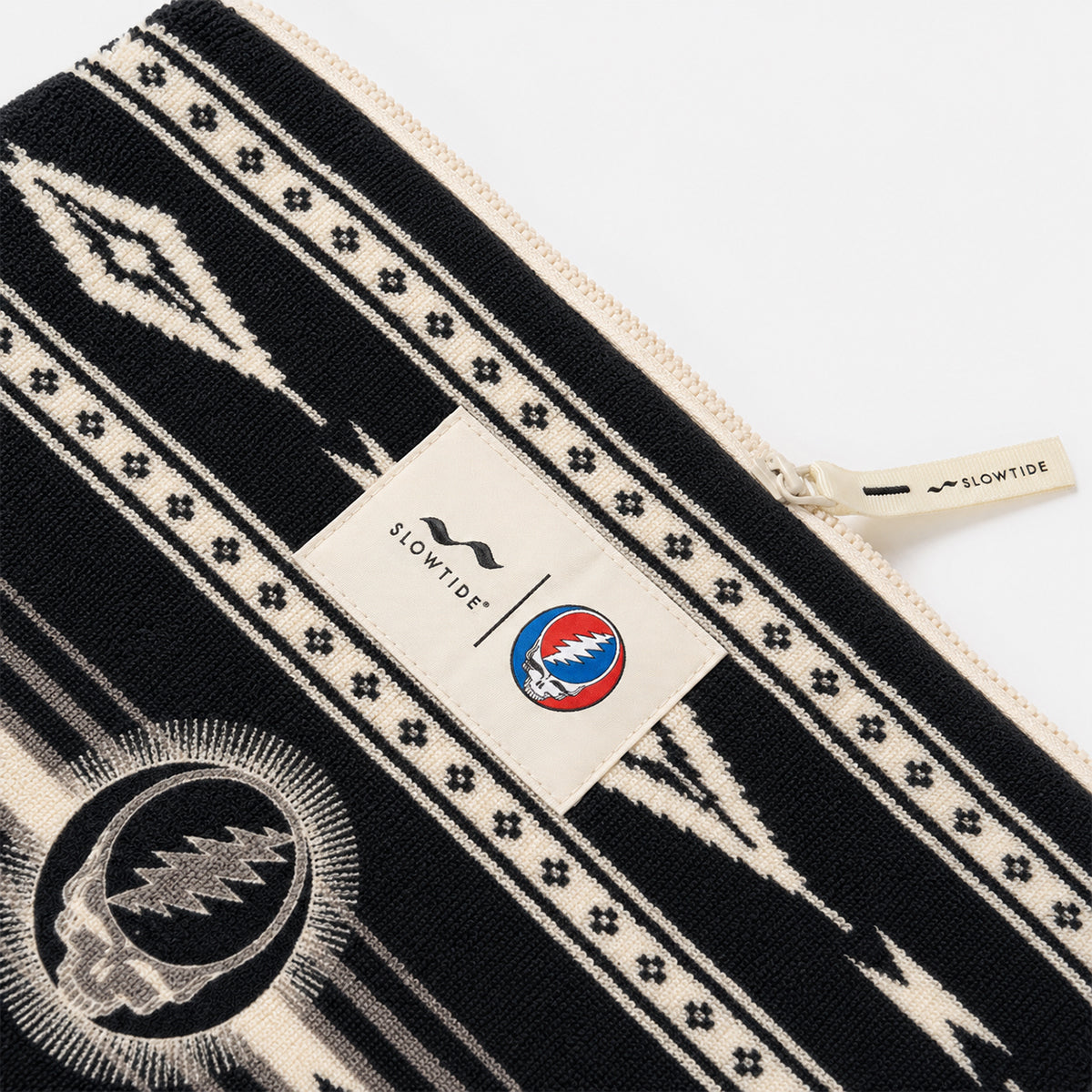 slowtide-fillmore-terry-pouch-grateful-dead-edition-kompakte-frottier-tasche image 3
