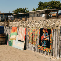slowtide-trenchtown-strandtuch-bob-marley-x-slowtify-kollektion-baumwoll-frottee image 3